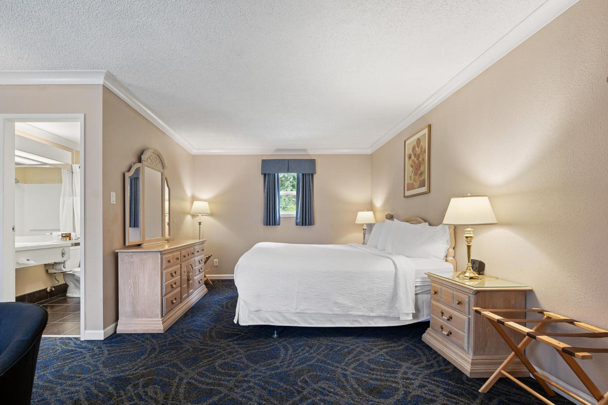Glenwood Inn & Suites Trail Kültér fotó
