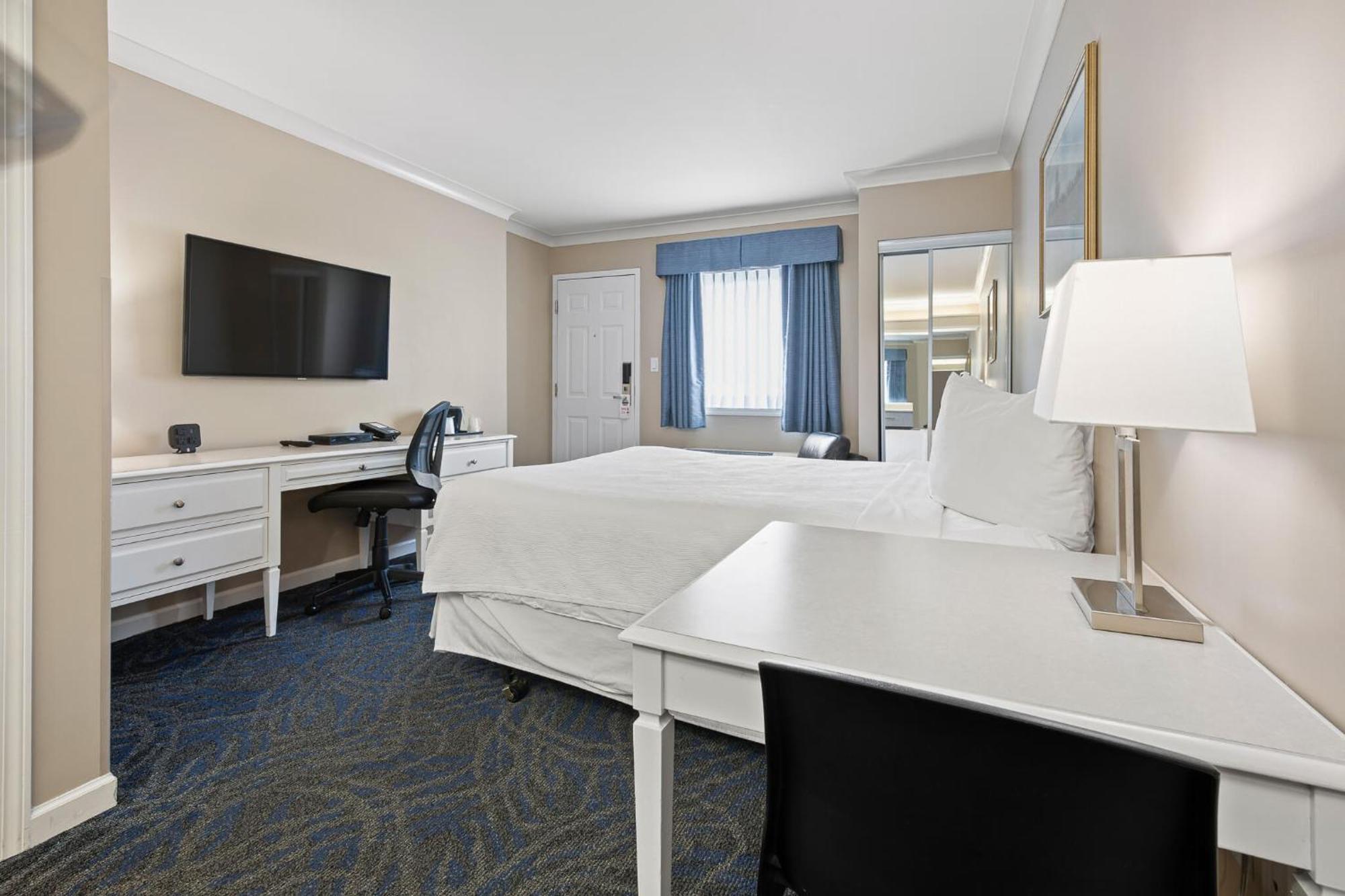 Glenwood Inn & Suites Trail Kültér fotó